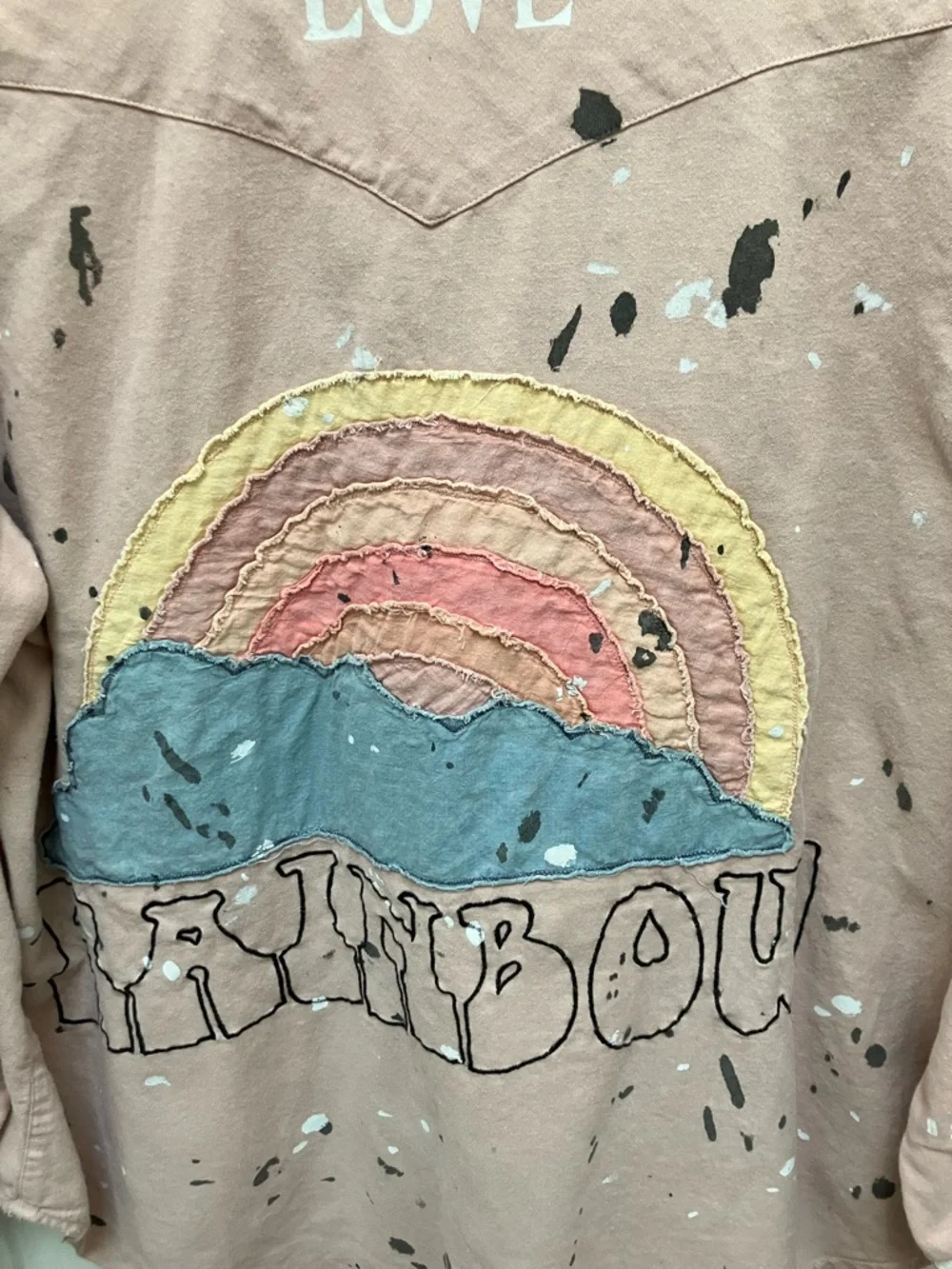 Magnolia Pearl Kelly Western Pink Rainbow Embroidered Shirt in Bisou - OS - Picture 6 of 11